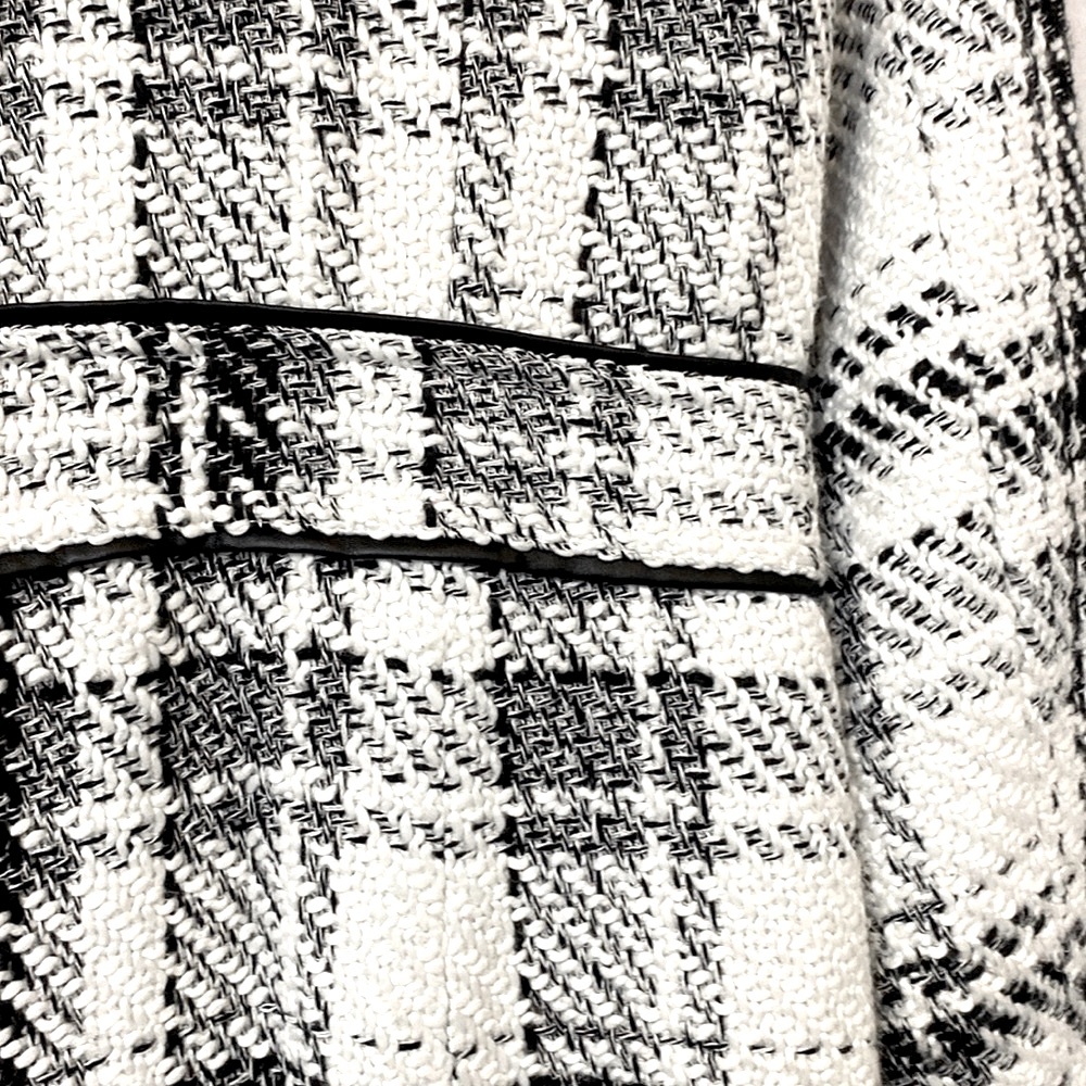Classic Black & White Double Breasted Vintage Tweed Coat - Picture 3 of 10